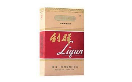 窗外烟花动画视频素材