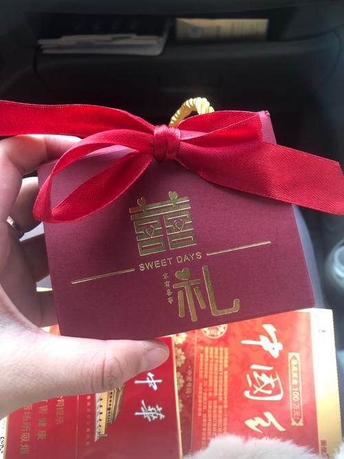 婚礼摆外烟，传承与创新，一场别开生面的婚宴仪式